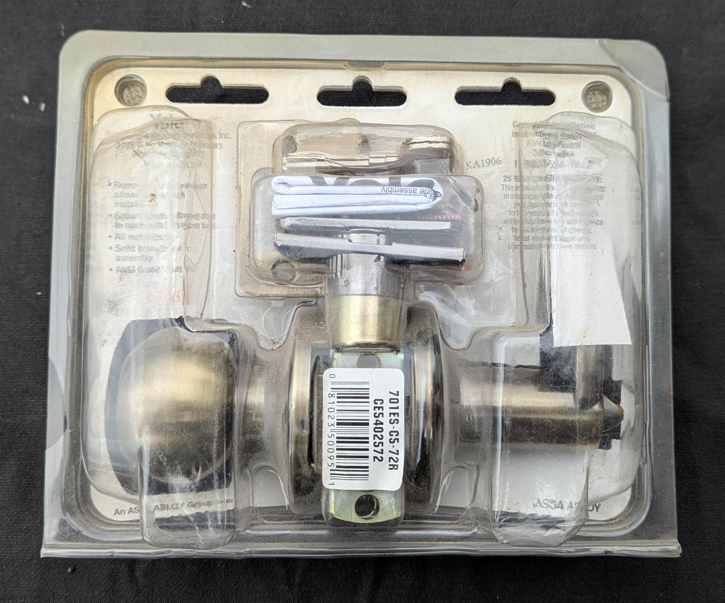 Vintage NOS New Old Stock Modern "Yale" Interior Exterior Entry Keyed Door Lock Lockset Knob Lever Plates Antique Aged Brass Finish 2 Keys