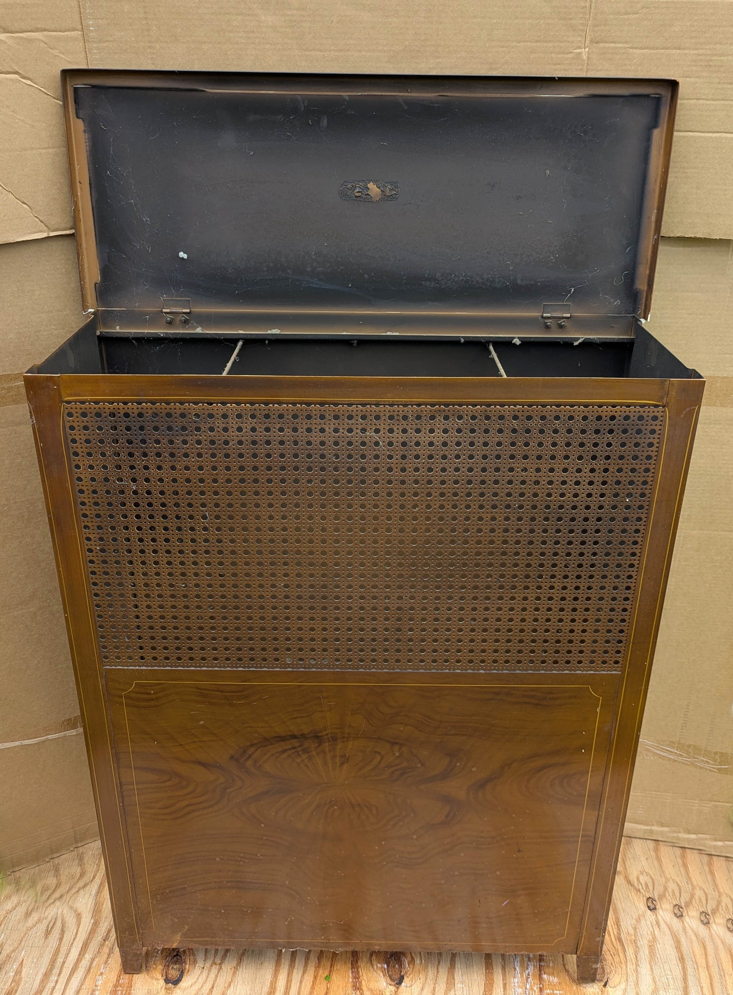 31"Wx40"H Antique Vintage Old "Quaker City" Salvaged Reclaimed Art Deco Style Brown Steel Metal Radiator Heater Cover Case Cabinet Box (Copy)