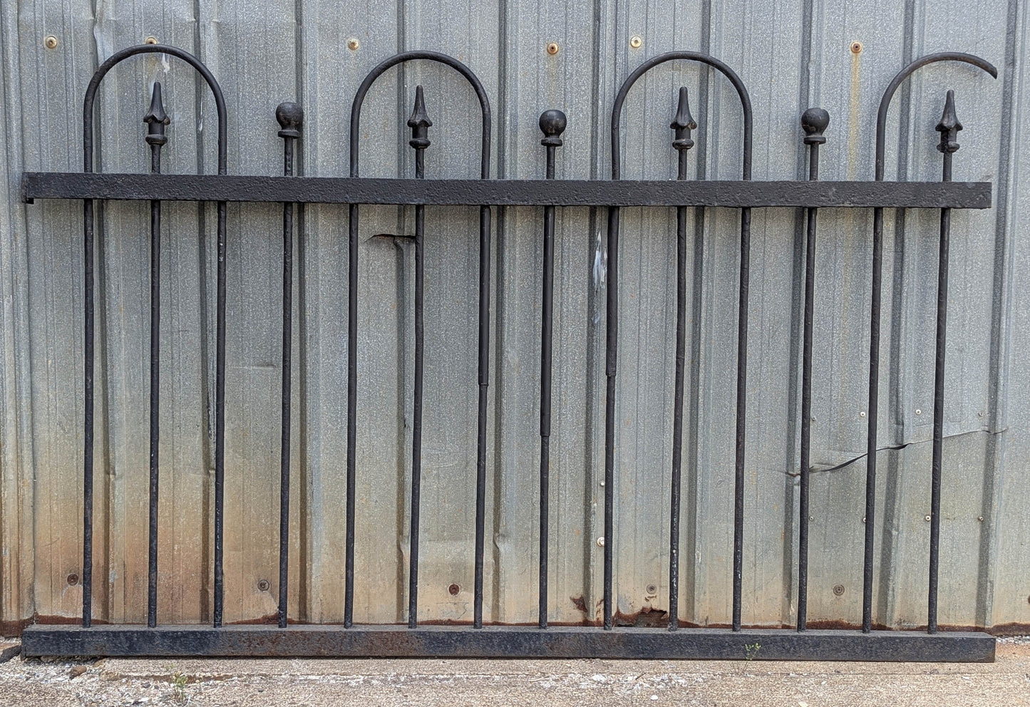 57"x36" Antique Vintage Old Reclaimed Salvaged Picket Spade Steeple Ball Finial Arch Iron Metal Fence Fencing Panel Section Garden