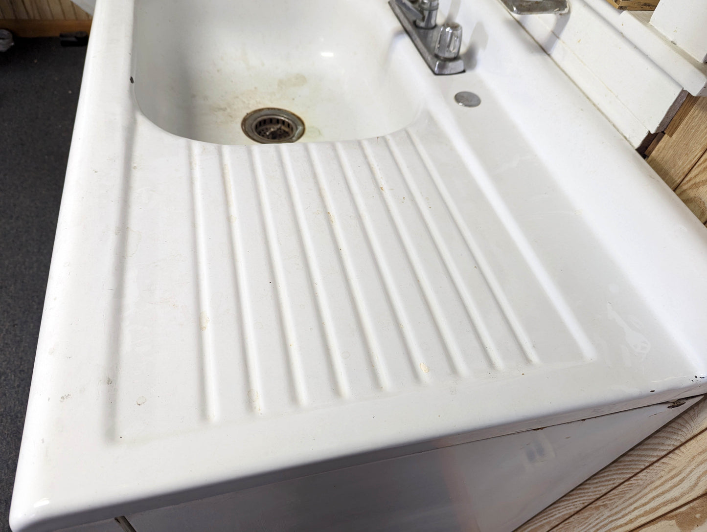 54"W Vintage Antique Old Porcelain Steel Single Basin Double Washboard Farm Farmhouse Sink Metal Cabinet