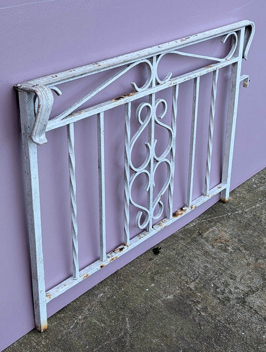 46"W Antique Vintage Old Salvaged Reclaimed Steel Wrought Iron Metal Handrail Porch Balcony Interior Exterior Garden Railing