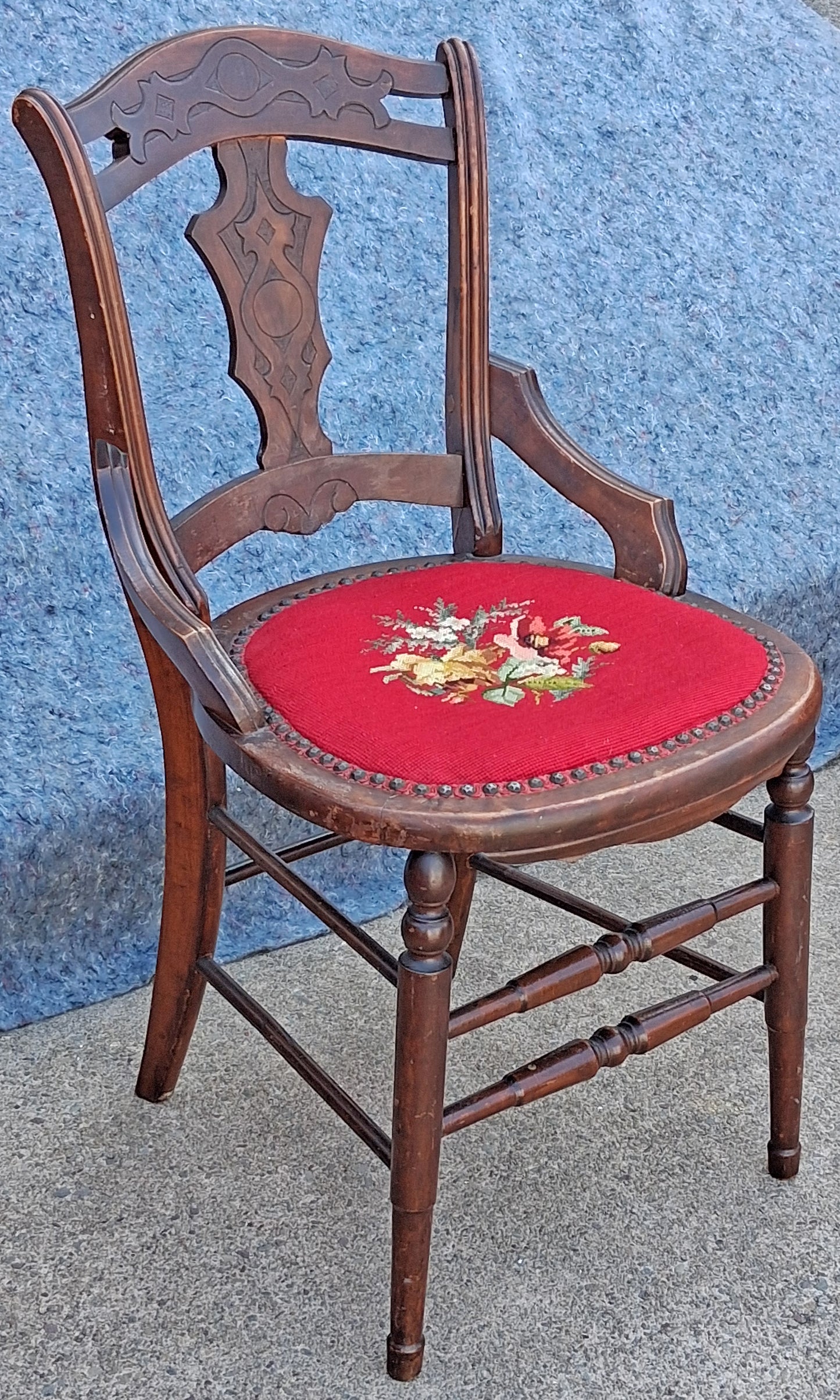 Antique Vintage Old Victorian Style SOLID Wood Wooden Side Dining Accent Desk Chair Floral Needlepoint Red Fabric Seat