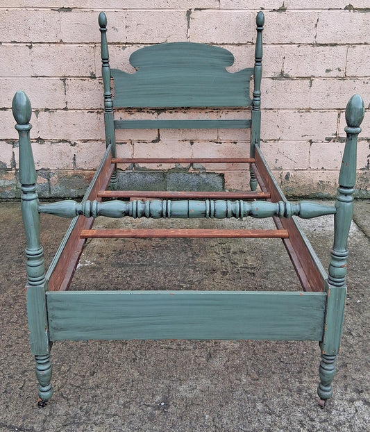 Antique Vintage Old Reclaimed Salvaged DISTRESSED Victorian Style SOLID Wood Wooden Size Poster Bed Frame Head Foot Board