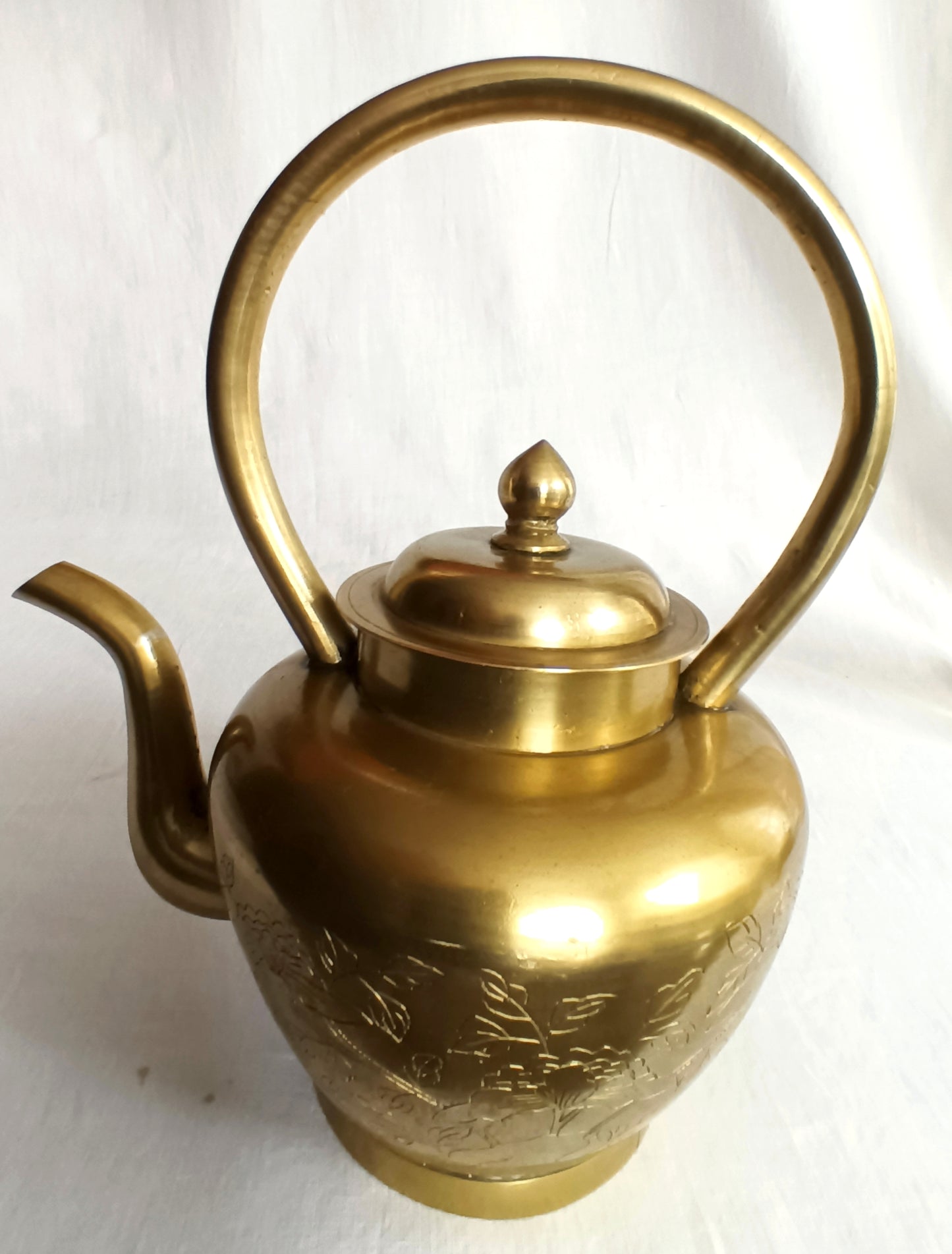 Vintage Solid Brass Small Teapot Lidded Kettle with Handle Etched Floral Design Gooseneck Spout Pot Farmhouse Cottage Kitchen Home Decorative Retro Teapot