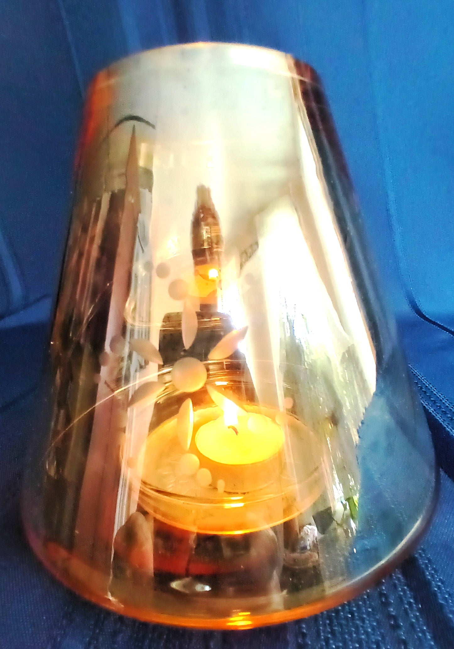 Vintage Decorative Jar Candle Shade Iridescence Tinted Glass Floral Etched Design Tea Light Opened Globe Candle Shade