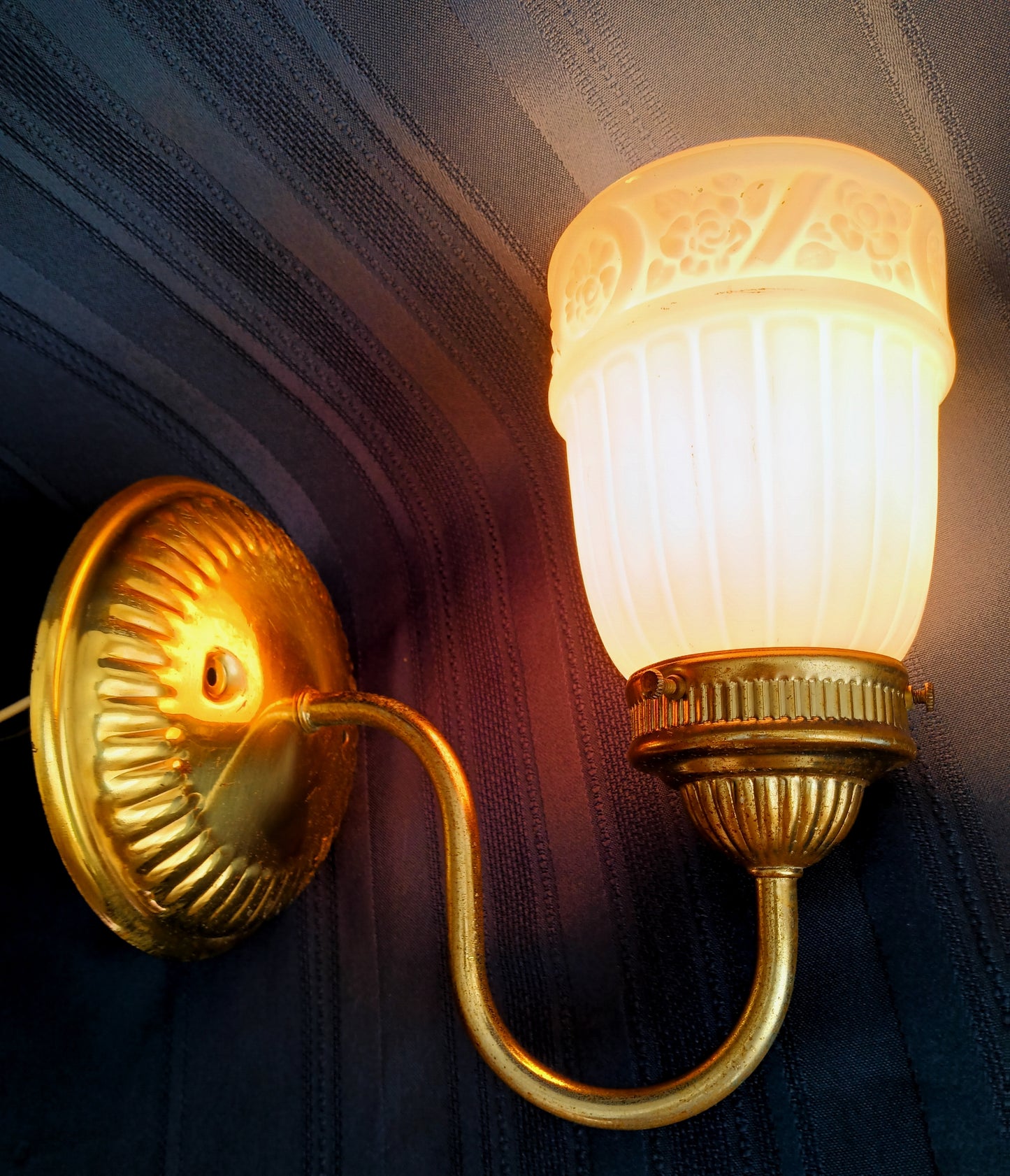 Vintage Sconce Indoor Single Light Flush Mount Wall Polished Brass Arm Electric Fixture w/ Milk Glass Bell Shape Lampshade