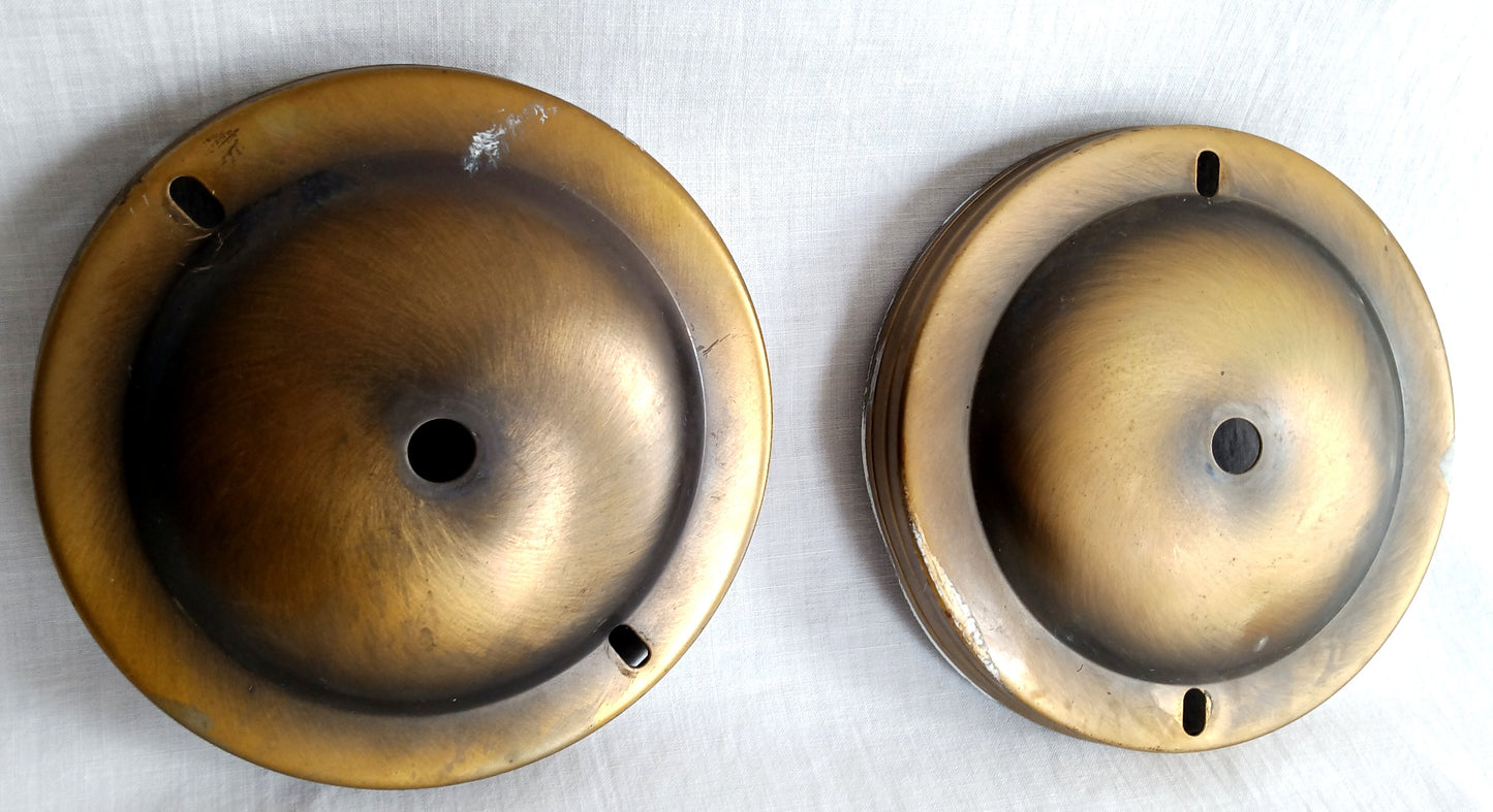Vintage Set of 2 Shallow Dome Shape Canopies Antique Brass Plated Metal Ceiling Light Cover/Back plate Lamp Parts DIY Projects