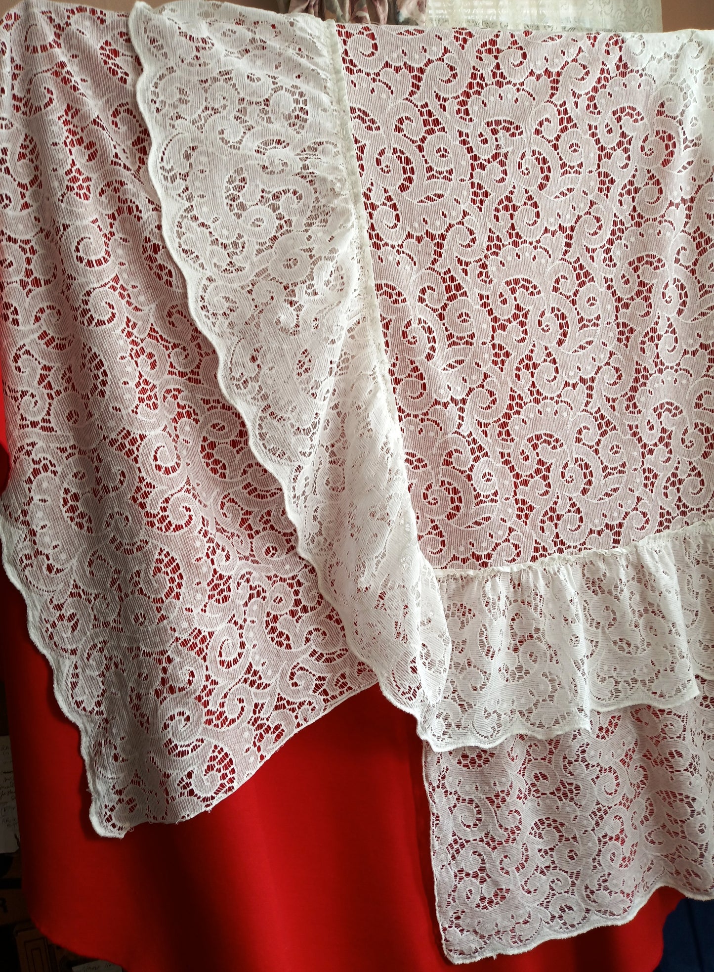 Vintage Off White Lace Bedspread Full Size Bed Cotton Cover Poster Bed 97 in x 112 in