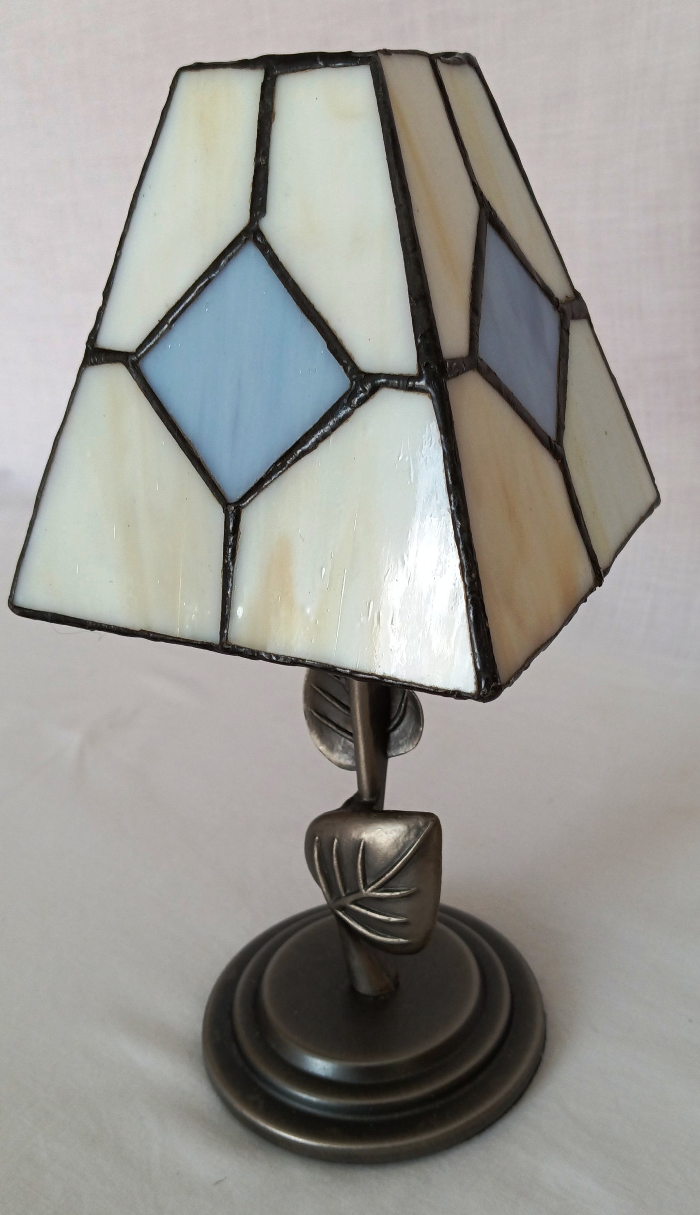 Vintage Candlelight Lamp Pewter Ivory Shade-Stained Glass w/ Blue Diamond Square Metal Stand Leaves Design Weston Gallery Wilton Co.-NOS