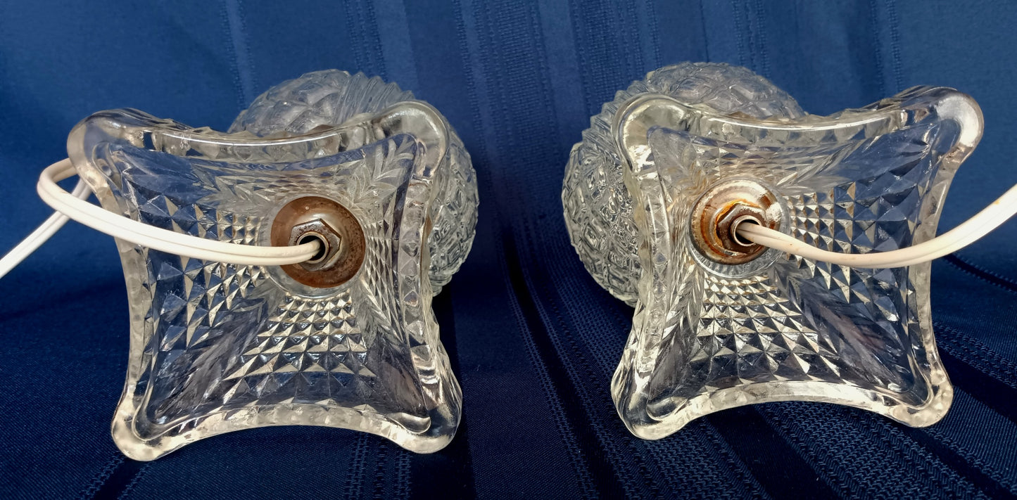 Vintage Pair Clear Pressed Glass Small Lamps Geometric Design Pattern One Light Vanity Bedroom Boudoir Bedside Table Dresser Electric Lamps