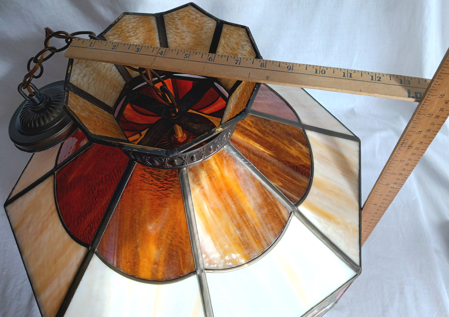 Vintage Tiffany Style Large Swag Pendant Hanging Lamp Intrigue Design Ivory Brown Amber Textured Stained Glass Slag Brass Globe Chain Canopy