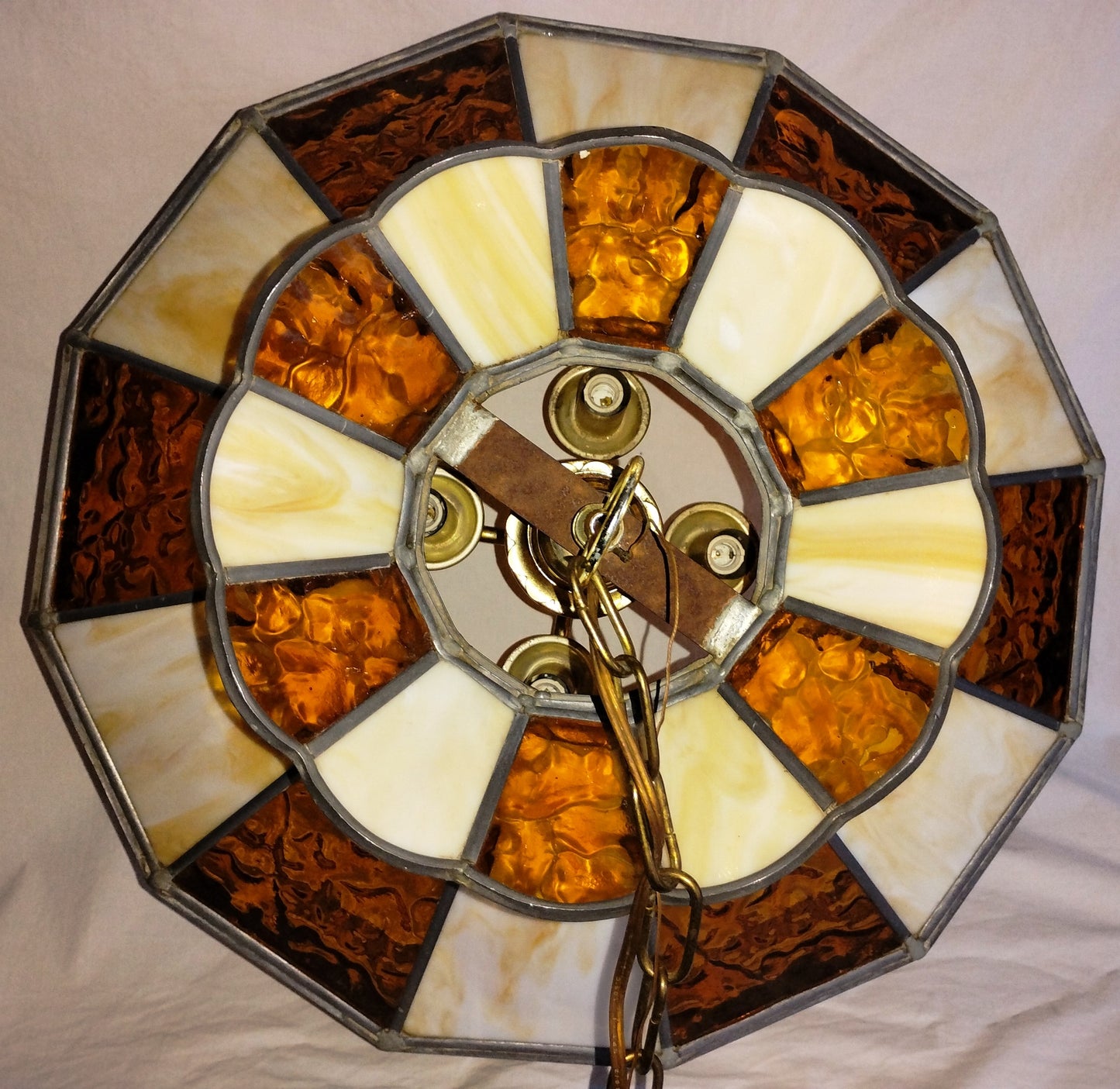 Vintage Handcrafted Large Swag Pendant Hanging Lamp Tiffany Style 4 Lights Brass Lamp Leaded Frame Ivory Amber Textured Slag Chain Canopy