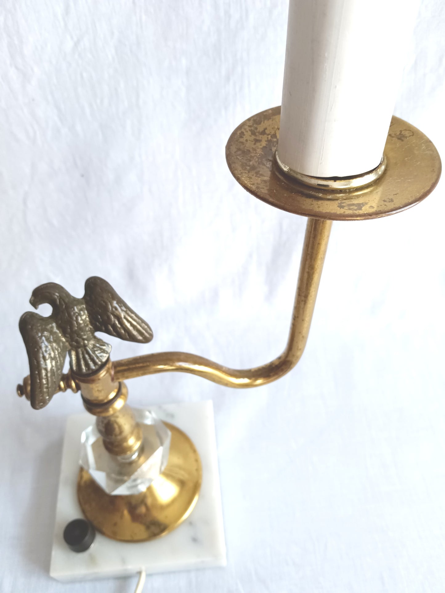 Vintage Brass Pressed Glass Marble Base Table Lamp Eagle Figurine One Arm Candlestick American Classic Federal Style Desk Lamp
