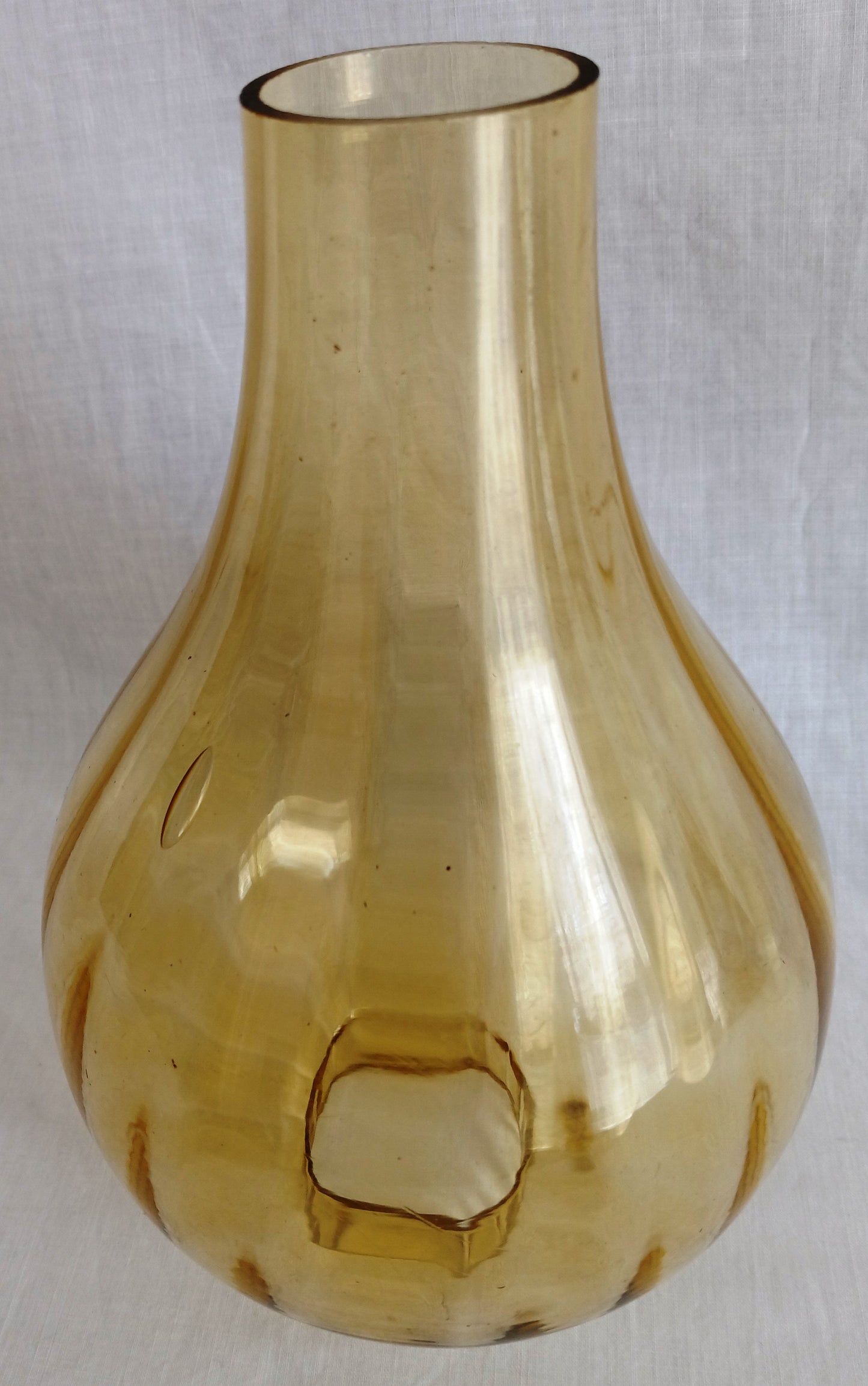 Vintage Hand-Blown Amber Glass Lamp Shade Bulbous Shape Wall Light Cover Kerosene Oil Lamp Replacement Chimney Straight Neck Fitter 2.25”
