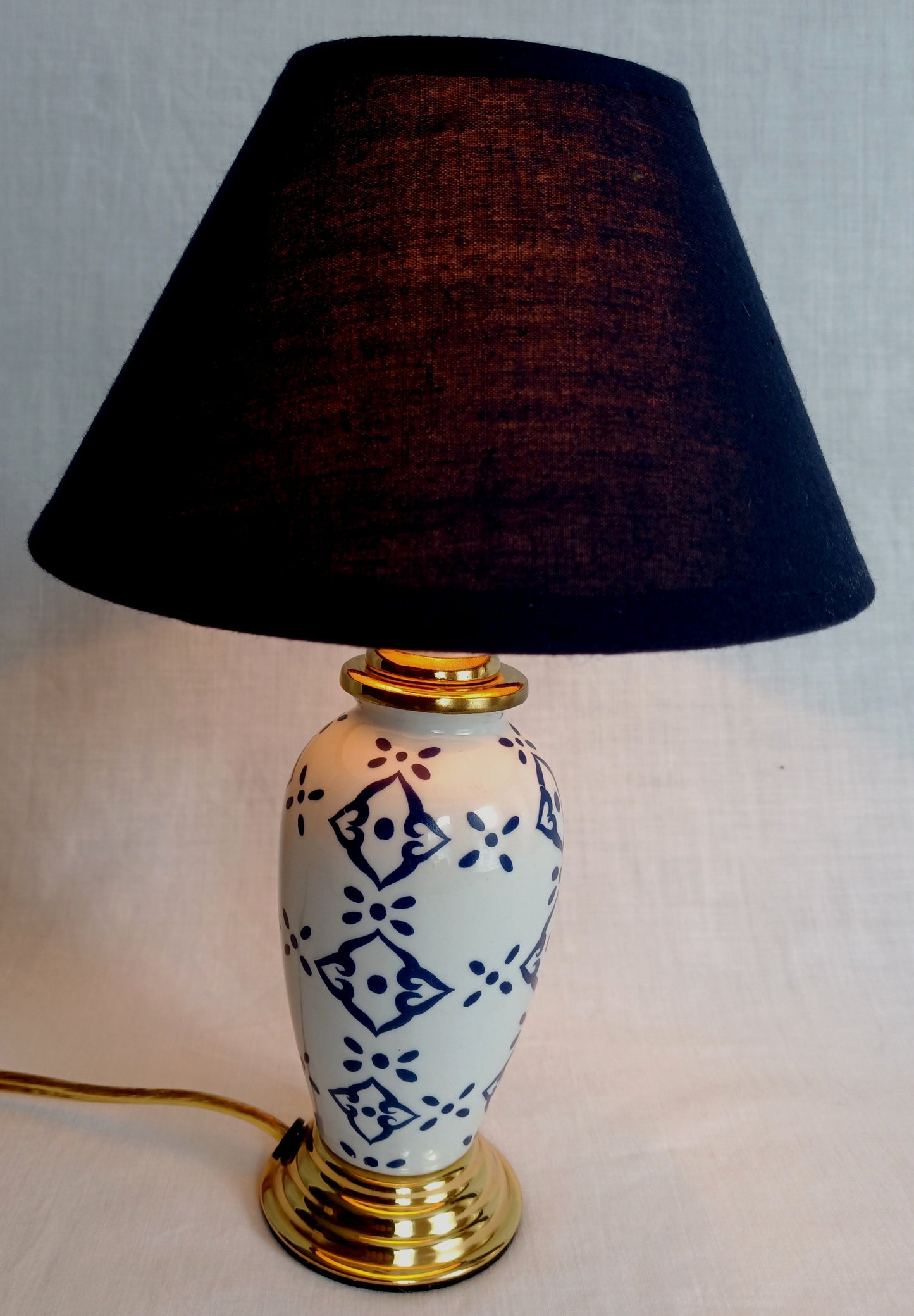 Vintage Small Ceramic Lamp Blue and White Glaze Finish Navy Blue Fabric Lampshade Nightlight In line Switch