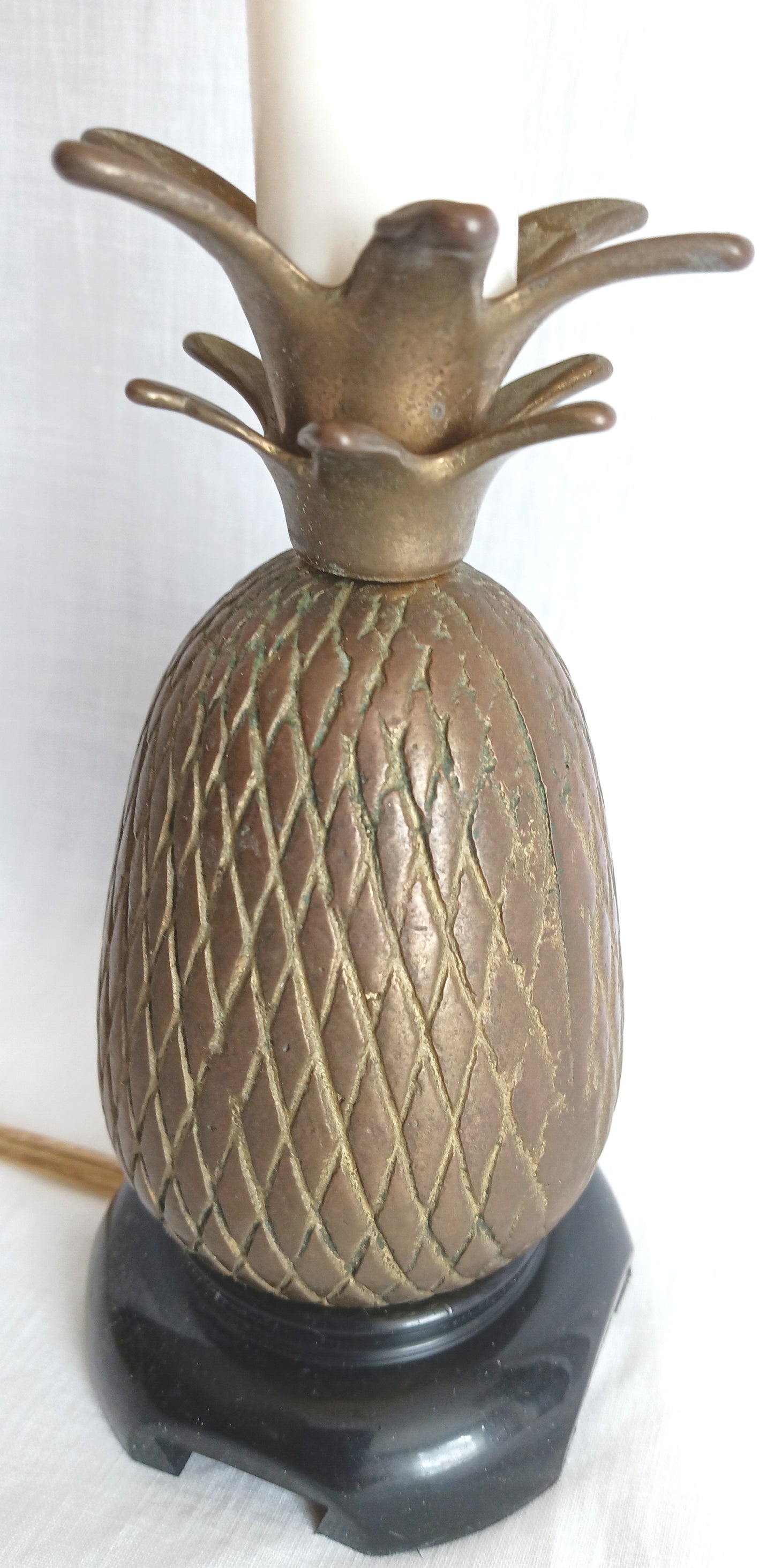 Vintage Small Solid Brass Pineapple Candlestick Lamp Hard Rubber Base Lampshade Bulb In Line Switch Nightlight Bedroom Living Room- Taiwan