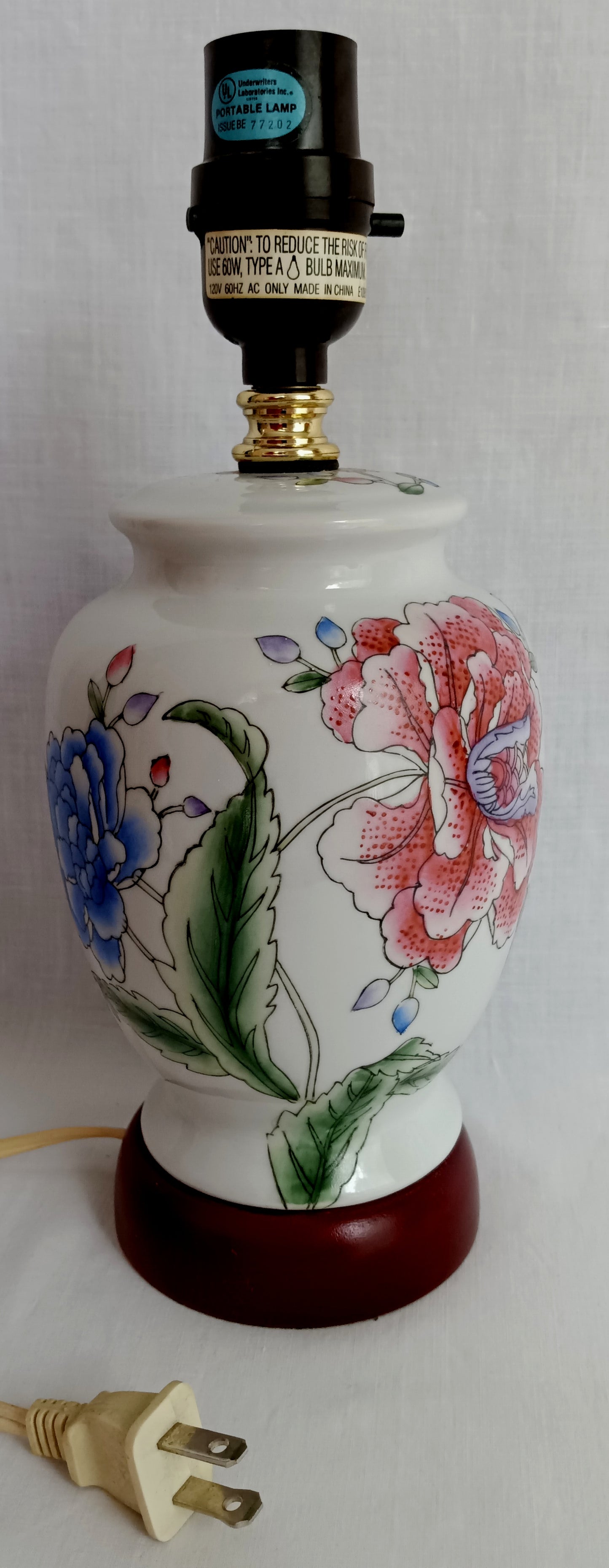 Vintage MC Modern Porcelain Table Lamp Asian Inspired Floral Design Ginger Jar Urn Shaped Wooden Base Fabric Lampshade Bedside Desk Lamp