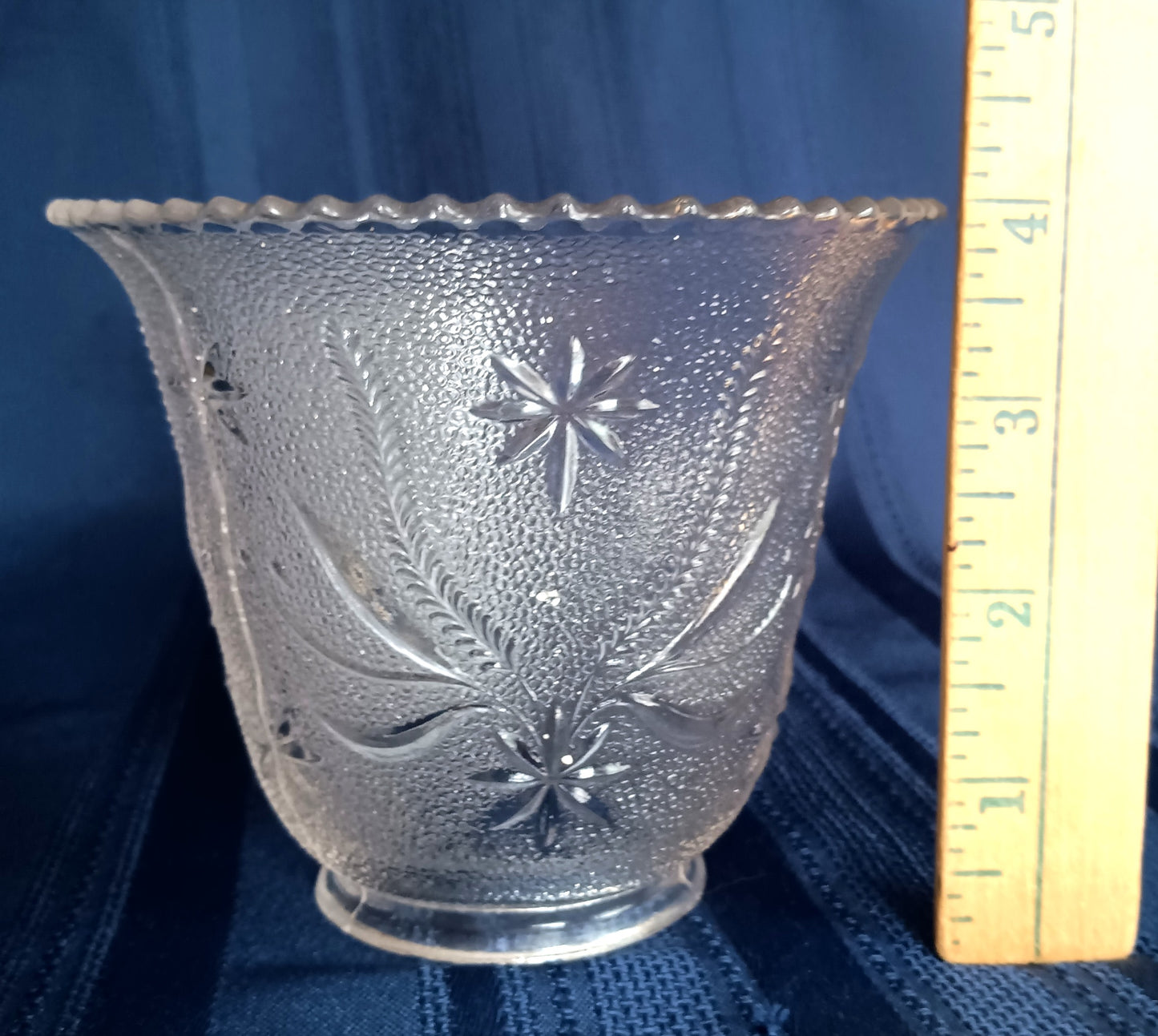 Vintage Replacement Lampshade Textured Pressed Glass Clear Flower Design Light Shade Sconce Light Cover Scalloped Top Bell Shape 2.25 Fitter