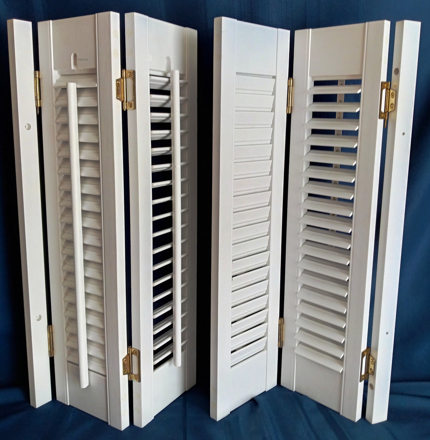 Vintage Plantation Style White Pair Shutters Bi-fold Panels Connected Hinges Interior Louvered Window Faux Wood 26 1/2" W x 24" H-NOS