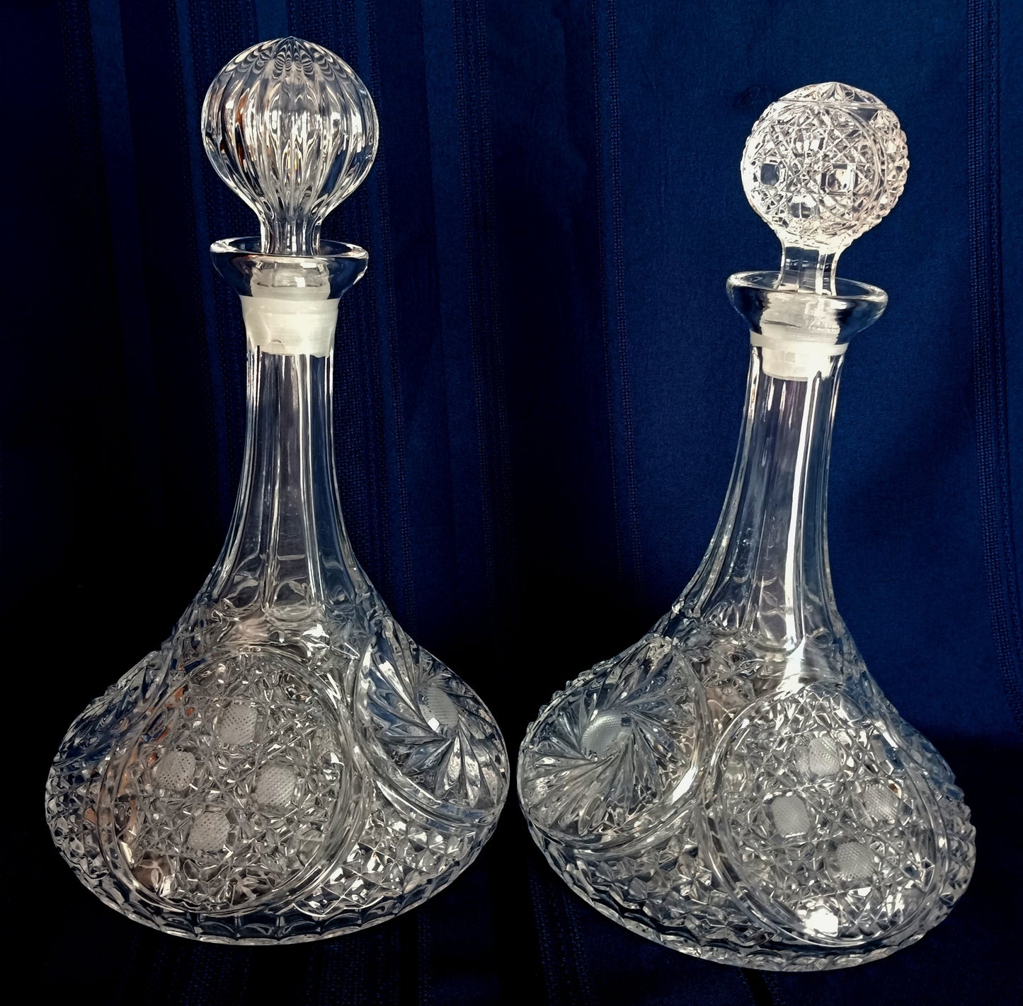 Vintage Crystal Glass Ships Captain Decanter w/Solid Stopper Paneled Neck Whiskey Scotch Wine Bottle Geometric Design Nautical Barware