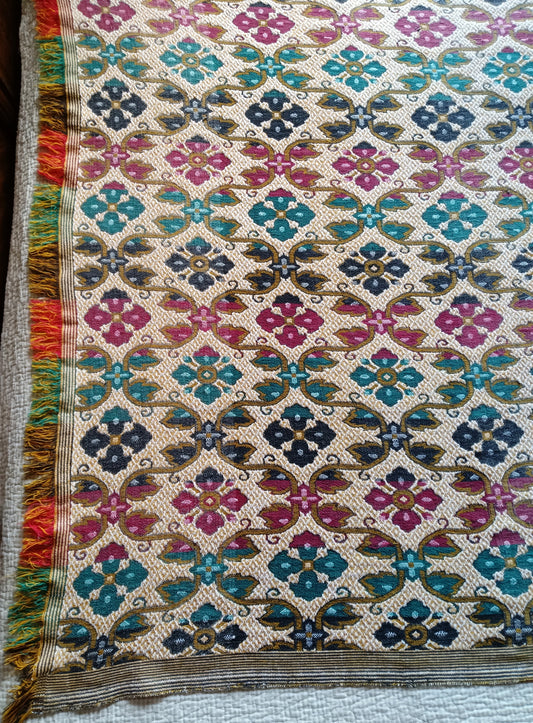 Vintage Cotton Reversible Throw Lightweight Blanket Bed Sofa Couch Chair Intricate Baroque Design Boho Wall Hanging Tapestry 44” x 81”