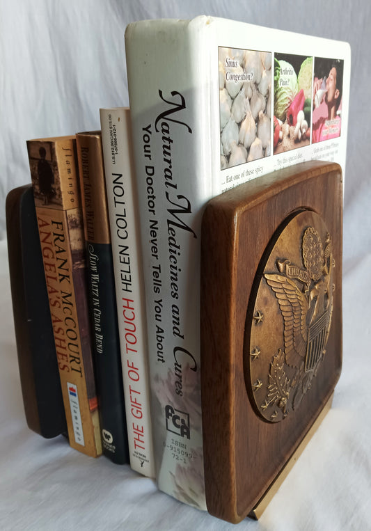 Vintage U.S. Great Seal Bookends Brass Wood Grain Raised Relief Eagle Banner E Pluribus Unum