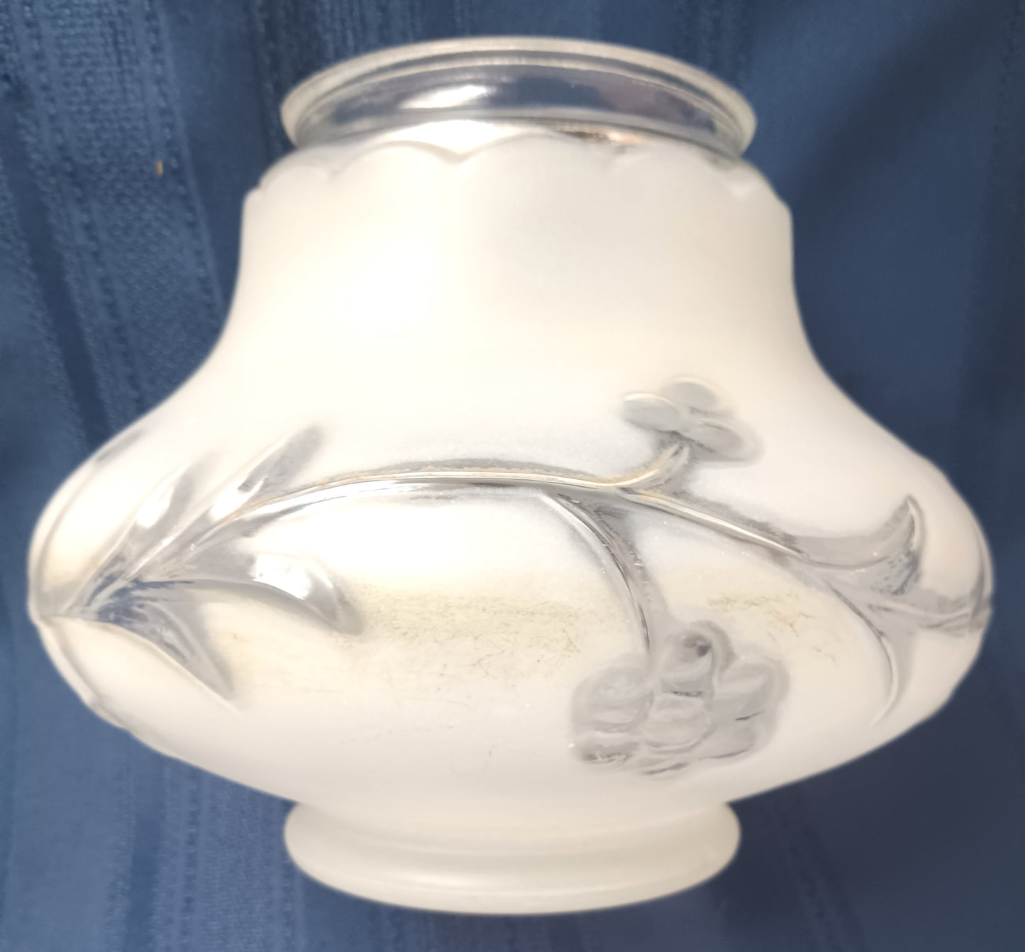 Vintage Art Deco Frosted Pressed Glass Globe Raised Clear Floral Leaf Pattern Replacement Shade Ceiling Wall Sconce 3.25 inches Fitter
