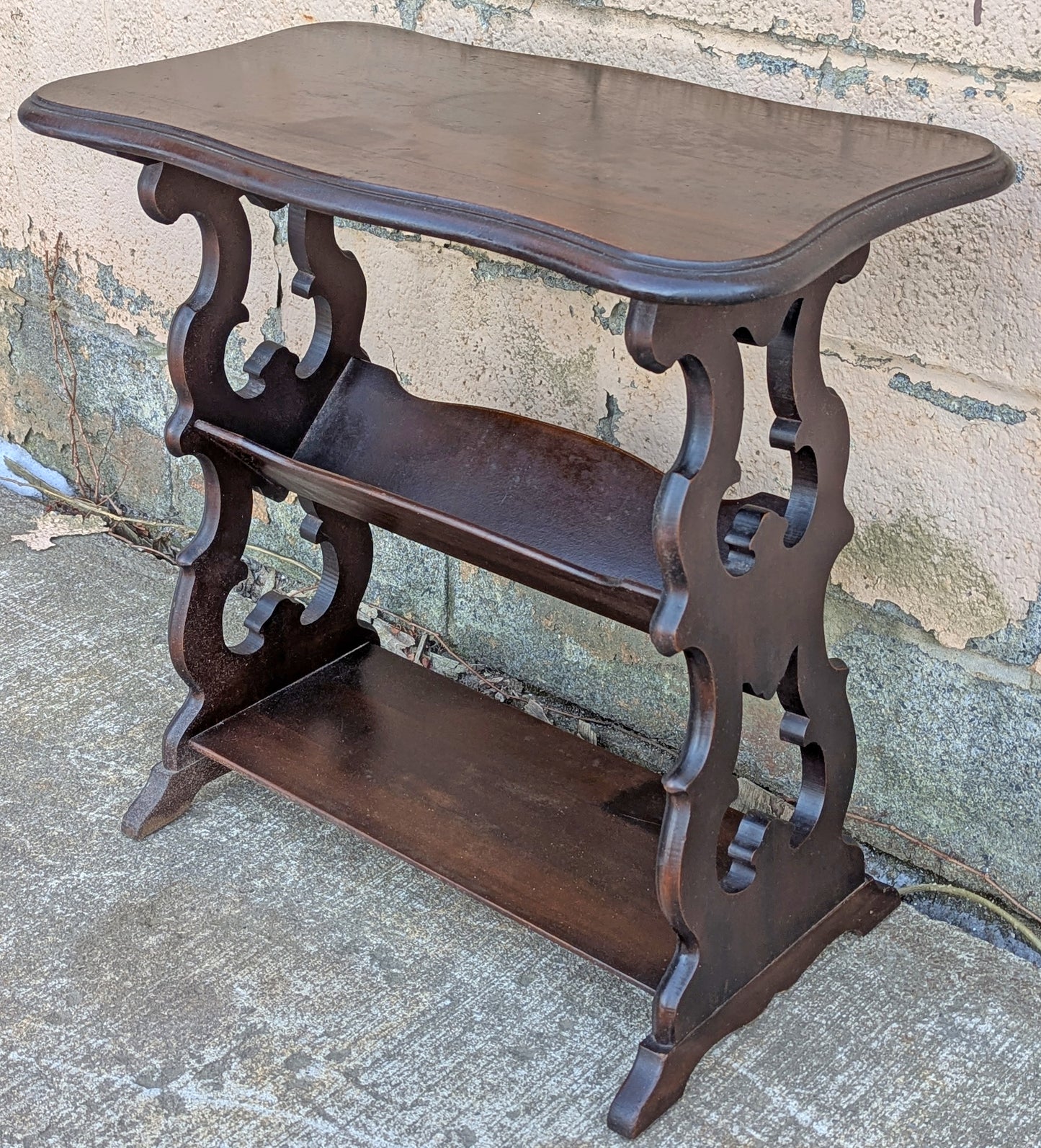 Antique Vintage Victorian Old Reclaimed Salvaged SOLID Walnut Wood Wooden Carved Side End Hall Accent Sofa Serpentine Gothic Table Stand