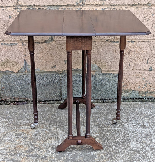 Vintage Antique Reclaimed Salvaged SOLID Cherry Wood Wooden Drop Leaf Gate Leg Gateleg End Accent Side Dining Table