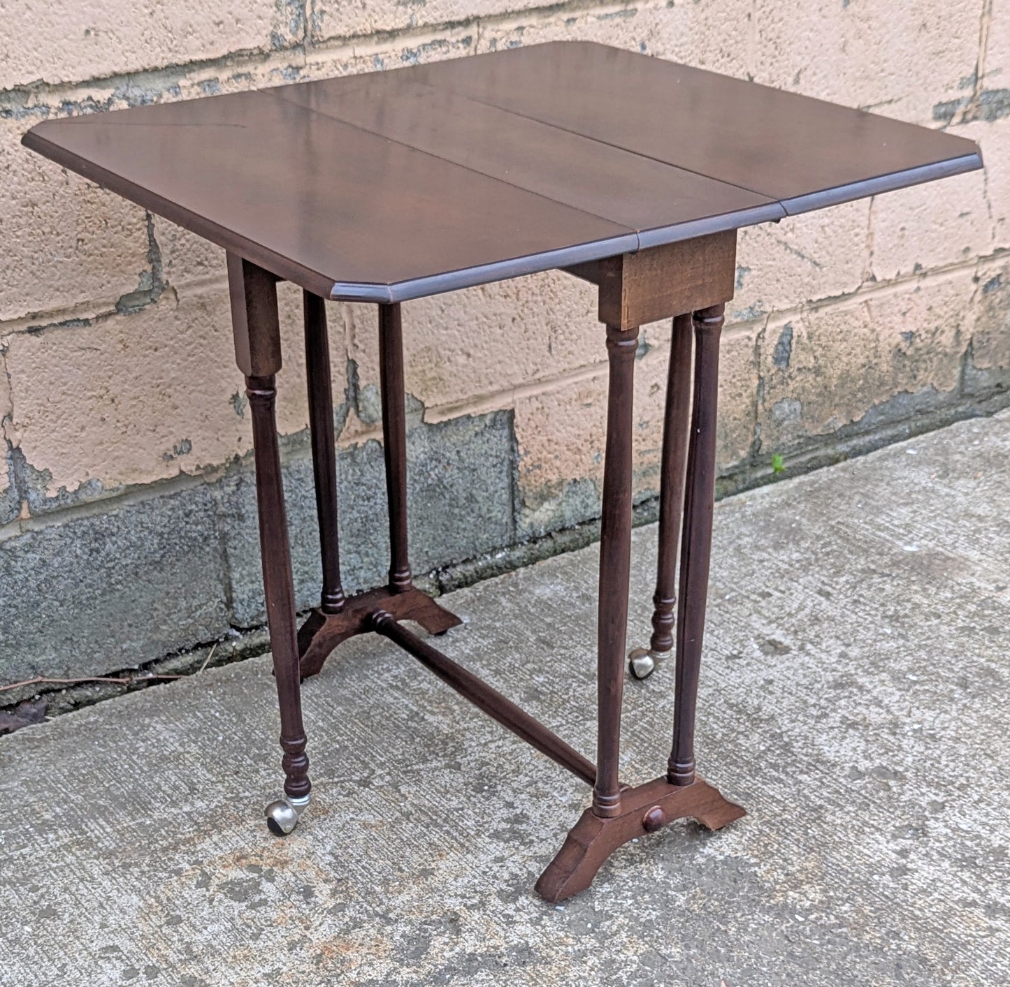 Vintage Antique Reclaimed Salvaged SOLID Cherry Wood Wooden Drop Leaf Gate Leg Gateleg End Accent Side Dining Table