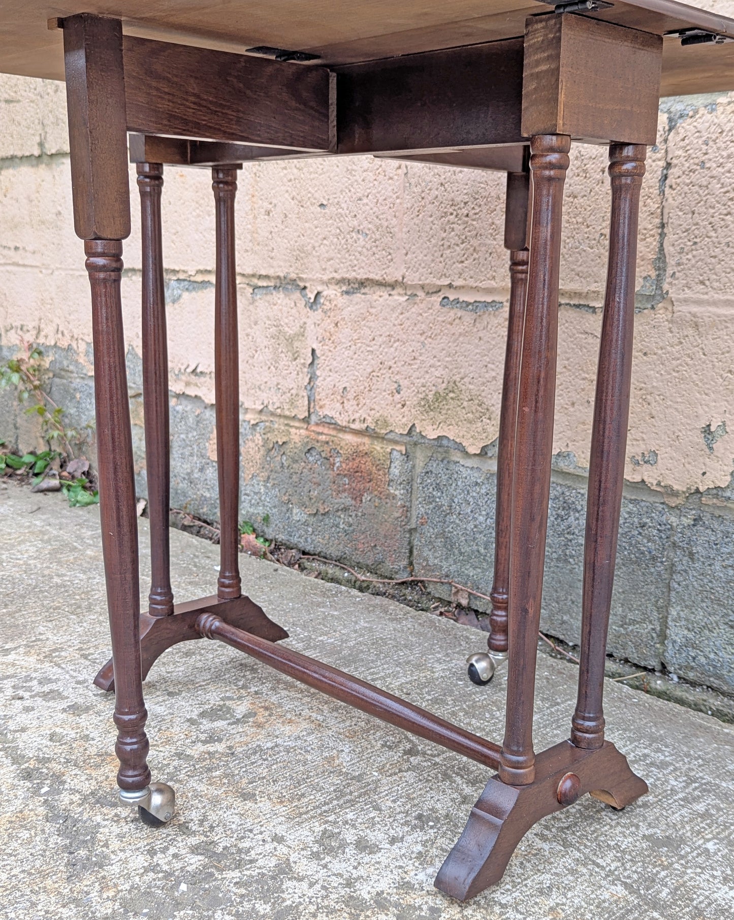 Vintage Antique Reclaimed Salvaged SOLID Cherry Wood Wooden Drop Leaf Gate Leg Gateleg End Accent Side Dining Table