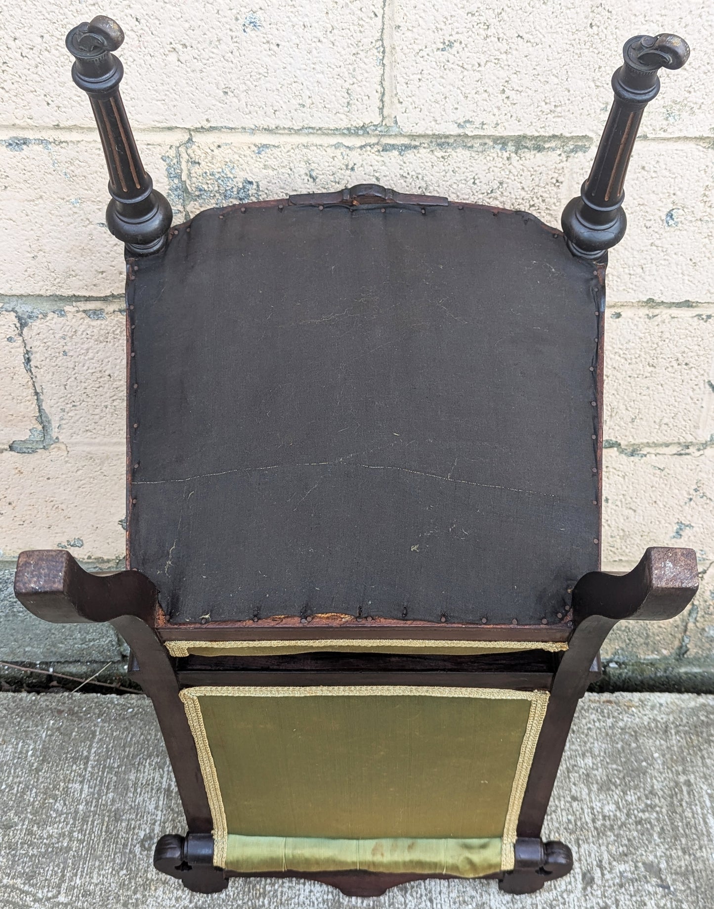 Antique Vintage Old Solid Hardwood Wooden Medallion Side Dining Lounge Accent Chair Upholstered Upholstery Tufted Green Fabric Seat Bergerie