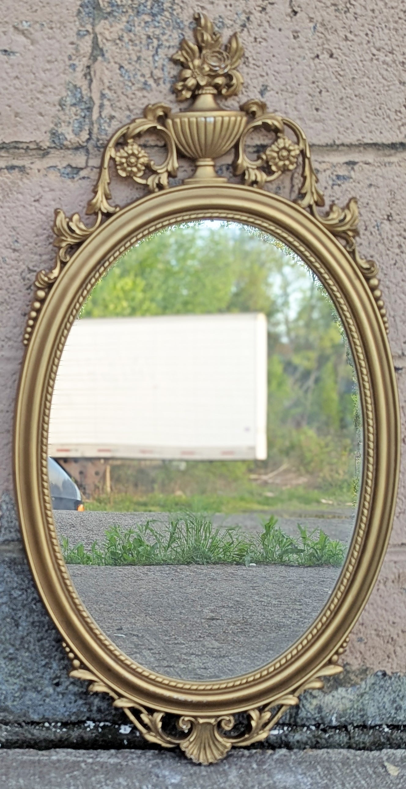 31"H Vintage Antique Old Syroco Regency Neo Classical Distressed Style Ornate Decorative Carved Decor Wall Oval Mirror Glass