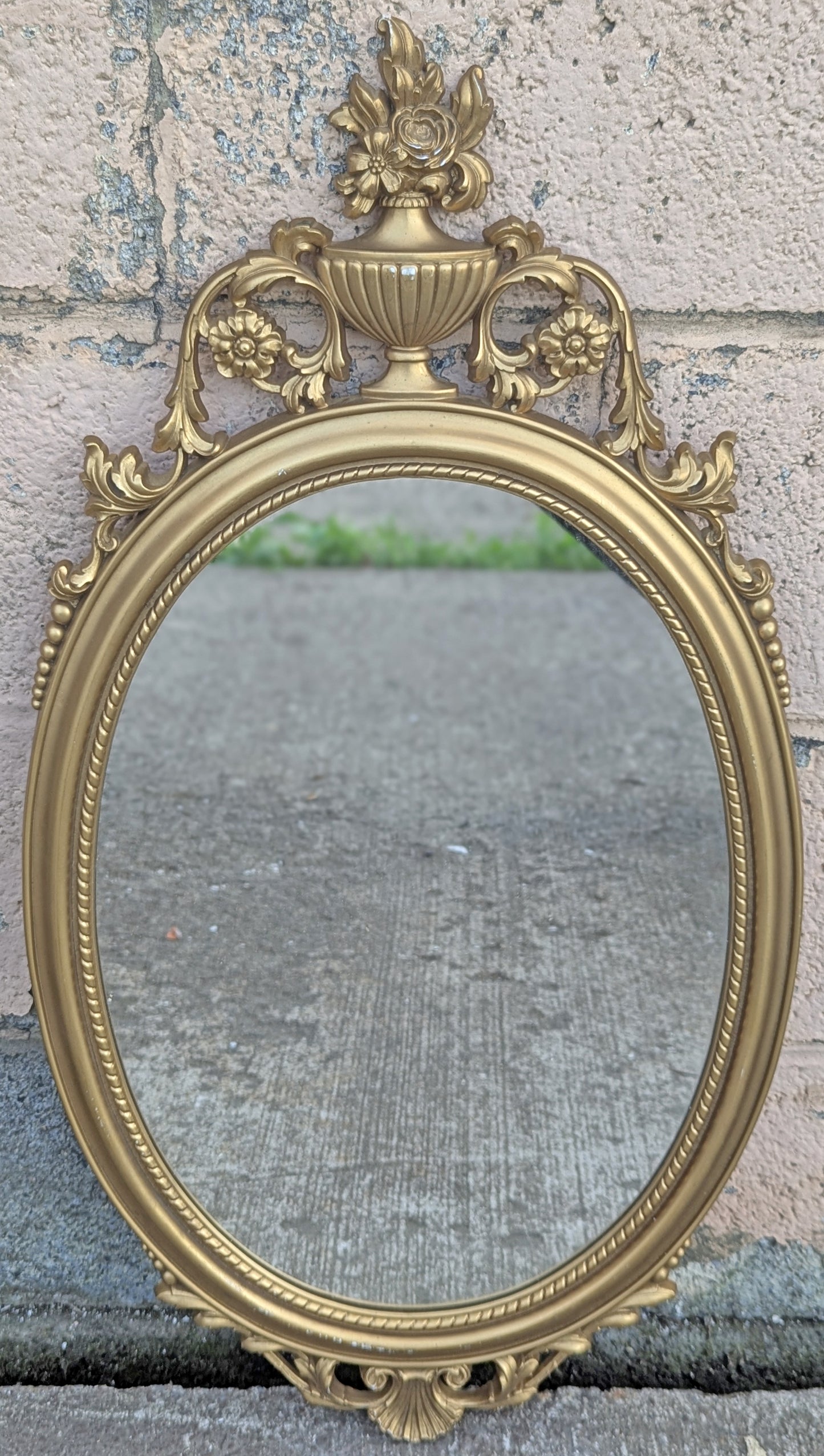 31"H Vintage Antique Old Syroco Regency Neo Classical Distressed Style Ornate Decorative Carved Decor Wall Oval Mirror Glass