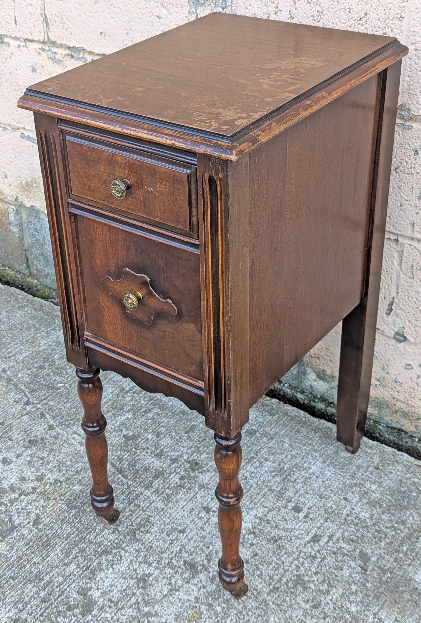 Antique Old Vintage Reclaimed Salvaged SOLID Walnut Wood Wooden Corner Bedside End Side Accent Table Nightstand Stand Lamp Plant Shelf