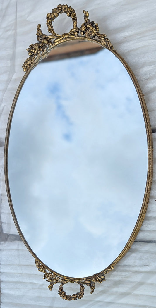 25"H Vintage Antique Old Brass Metal Hollywood Regency Neo Classical Distressed Style Ornate Decorative Carved Decor Wall Oval Mirror Glass