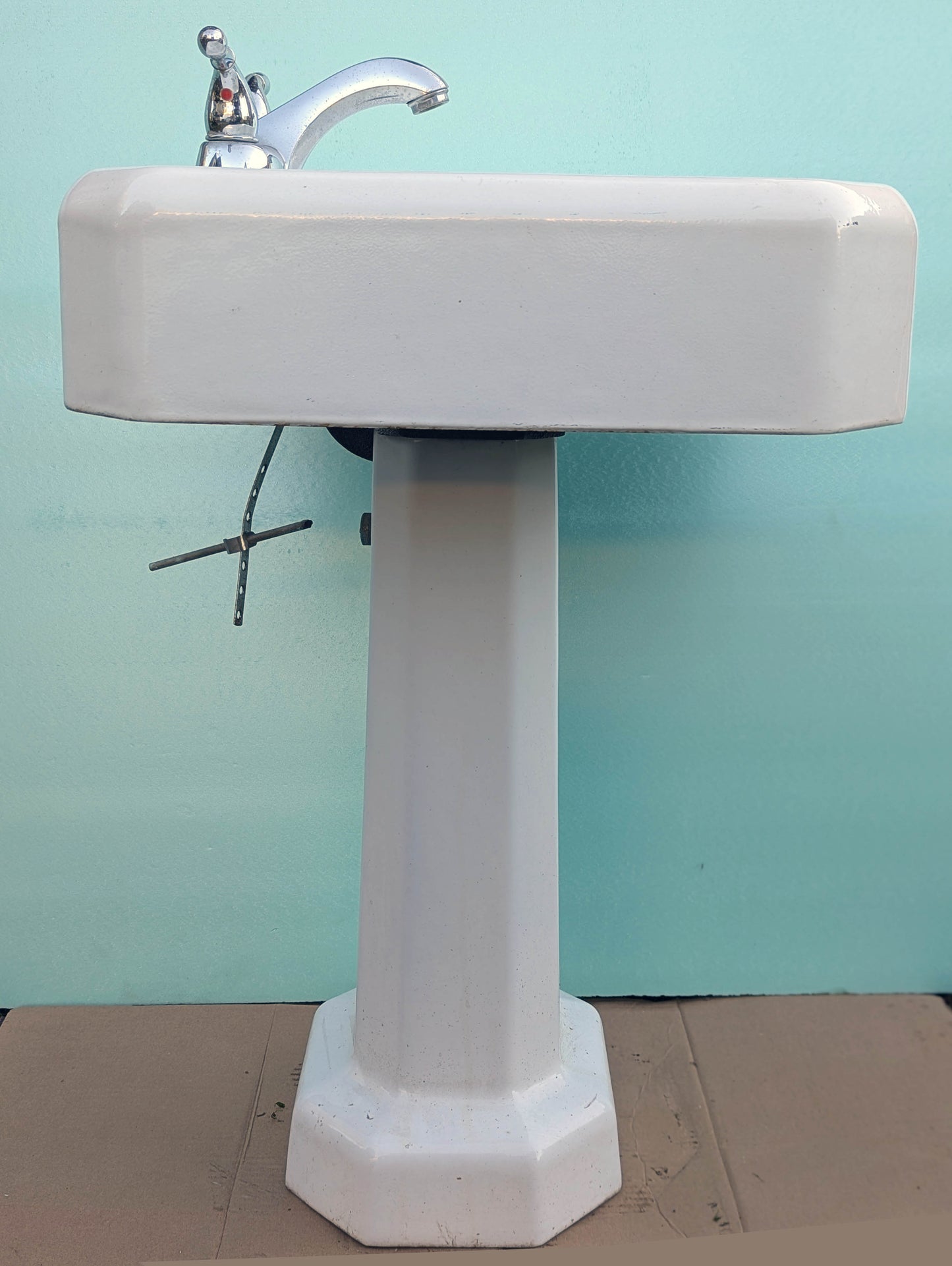 31"H Antique Vintage Old Salvaged Reclaimed 1932 White Porcelain Cast Iron Pedestal Bathroom Sink Art Deco Style
