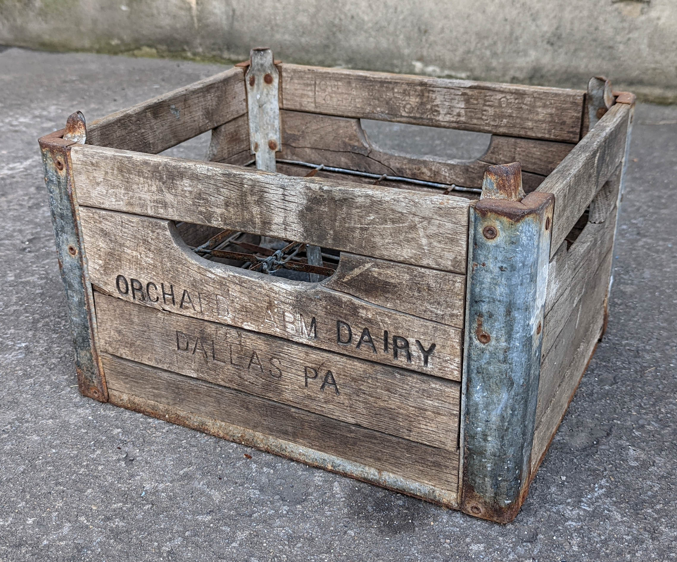 Vintage shop wooden box