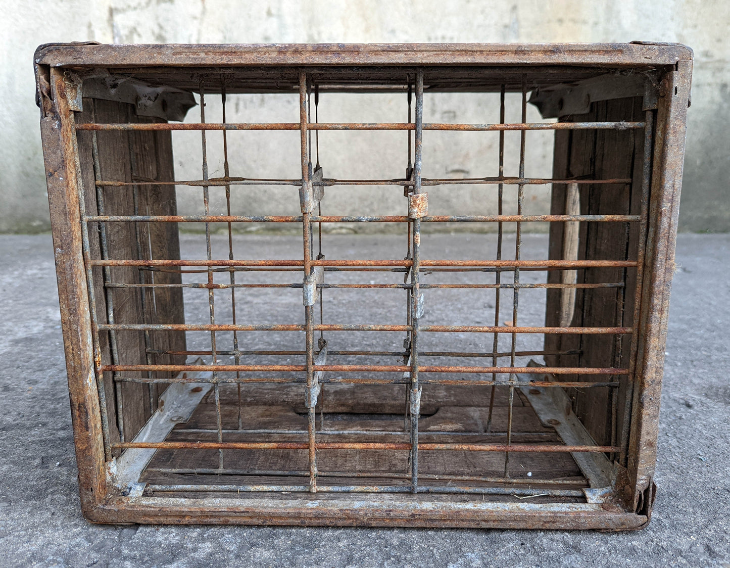 Antique Vintage Old Primitive Distressed Wood Wooden Metal "Orchard Farm Dairy" Dallas PA Pennsylvania Milk Crate Box Bin Storage Decor