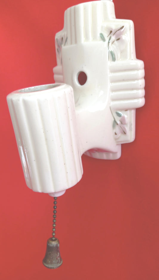 Vintage Art Deco One Light Floral Off White Glazed Ceramic Porcelain Sconce Plug In Pull Chain Bathroom Flush Mount Fixture Retro Lighting
