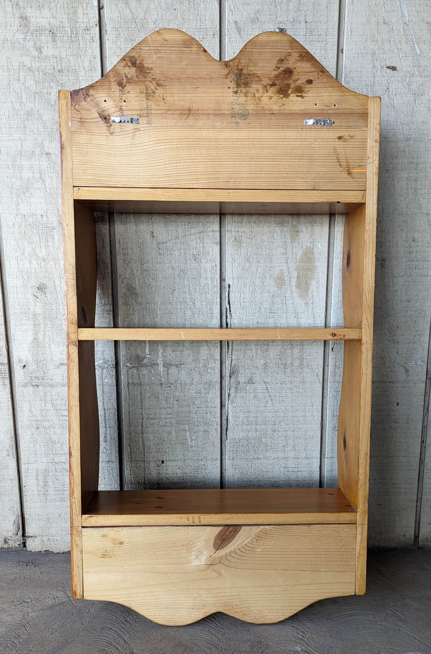 37"H Vintage Old SOLID Pine Wood Wooden Corner Wall Shelf Shelves Shelving Curved 3 Tier