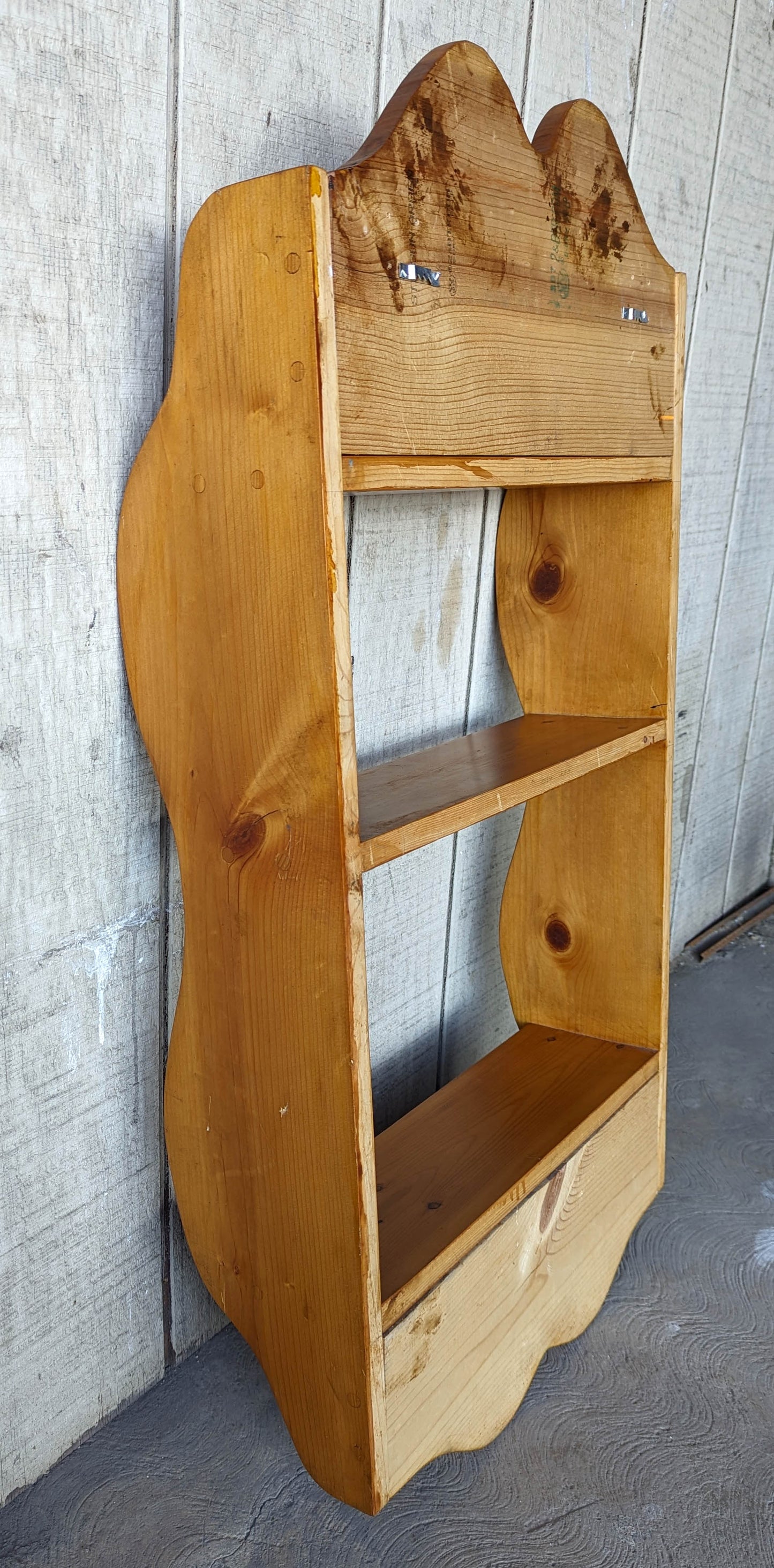 37"H Vintage Old SOLID Pine Wood Wooden Corner Wall Shelf Shelves Shelving Curved 3 Tier