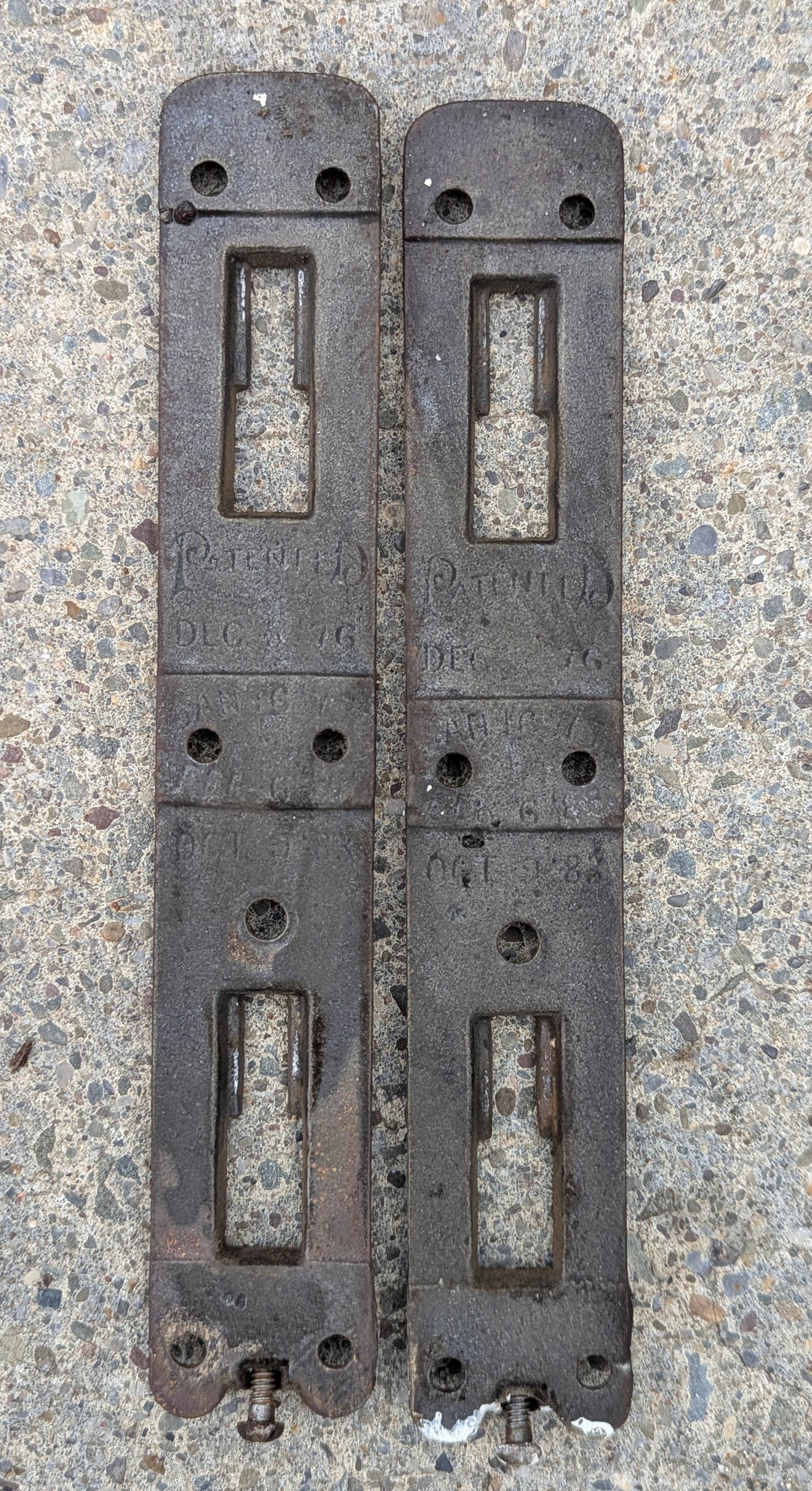 Antique Vintage Old Reclaimed Salvaged Barn Sliding Pocket Door Roller Bearing Trolley Door Hangers Hardware