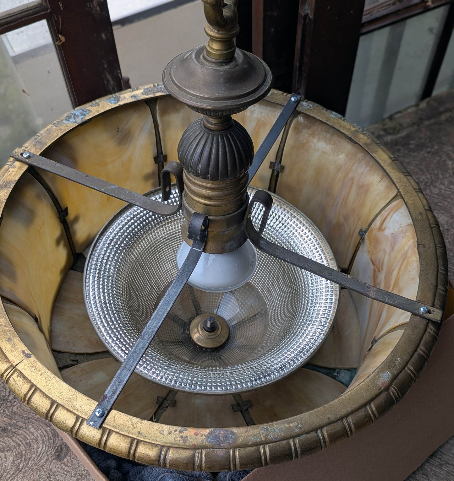 21" Round Antique Vintage Old Solid Brass Stained Slag Glass Hanging Ceiling Lamp Light Fixture Chandelier Church