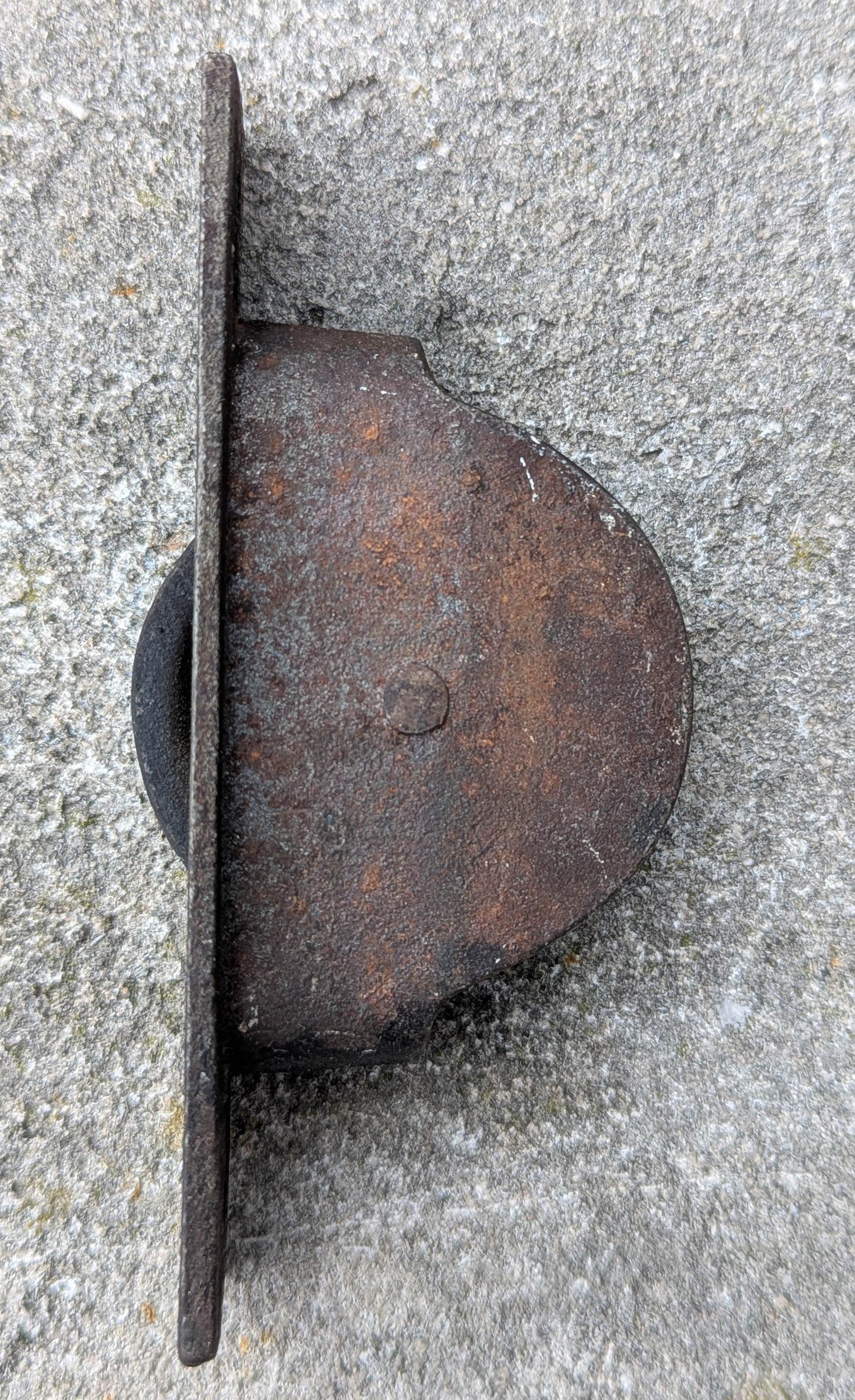 20 available Antique Vintage Old Reclaimed Salvaged Victorian Cast Iron Rectangular Window Sash Pulleys Wheels Hardware