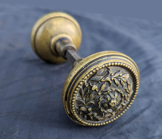 Heavy Pair Antique Vintage Old SOLID Cast Brass Floral Flower Doorknob Door Knobs
