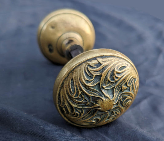Pair Antique Vintage Old Art Nouveau Victorian SOLID Cast Brass Floral Leaf Doorknob Door Knobs