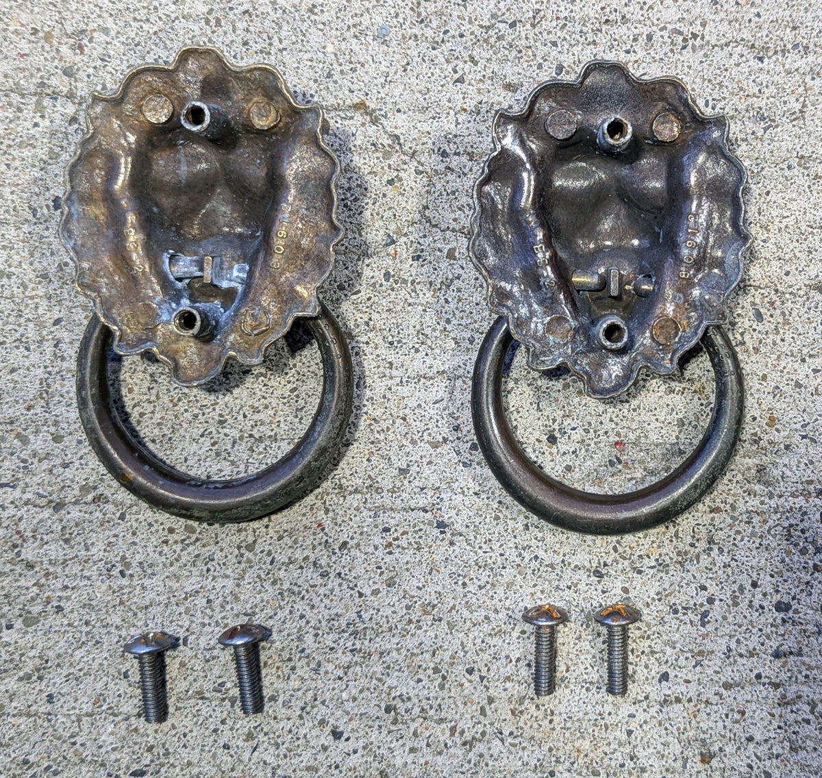 4 Pairs available Vintage Antique Old Lion Head Brass Steel Metal Furniture "Pulaski" Dresser Drawer Cabinet Door Drop Ring Pulls Handles