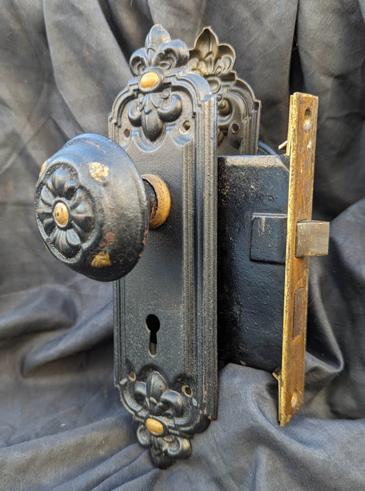 Antique Vintage Old Reclaimed Salvaged Fleur De Lis Victorian Bronze Steel Interior Door Lockset Knob Plate Lock