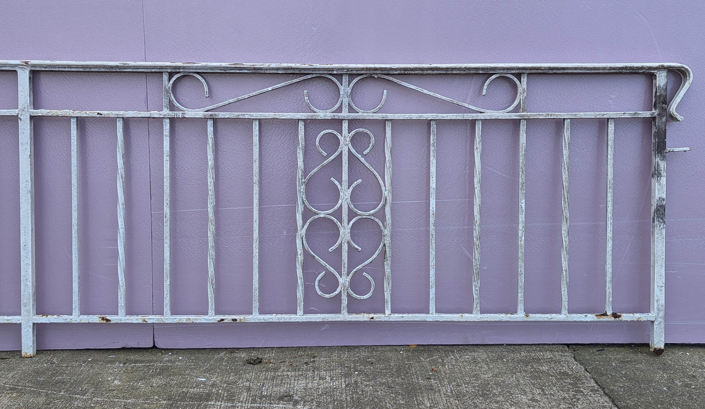 134"W Antique Vintage Old Salvaged Reclaimed Steel Wrought Iron Metal Handrail Porch Balcony Interior Exterior Garden Railing